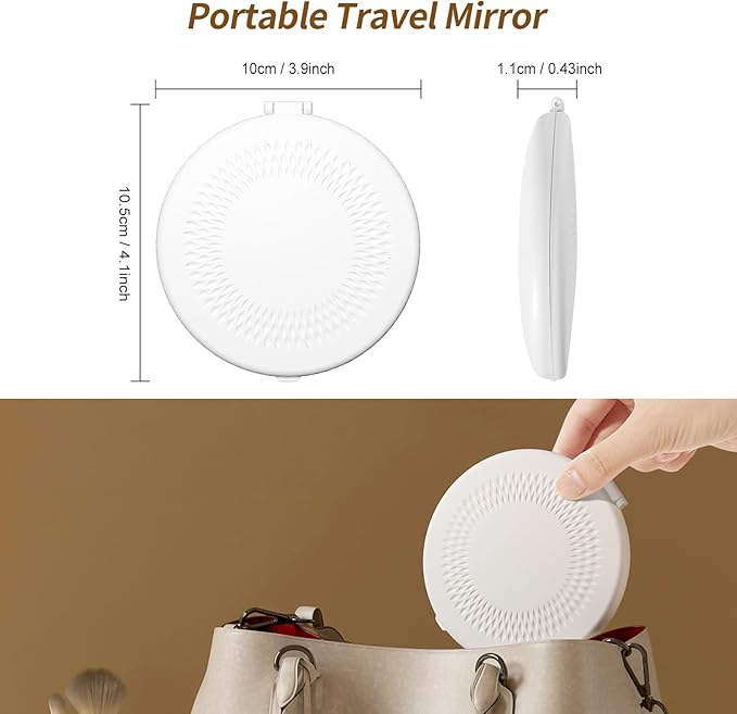 BNMQ portable mirror in travel bag lifestyle | Miroir portable BNMQ dans un sac de voyage